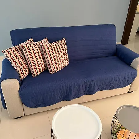 Lovely 1bed Maisonette Qawra By Homely