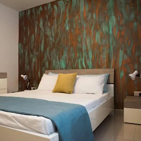 Lovely 1bed Maisonette Qawra By Homely Semesterbostad *